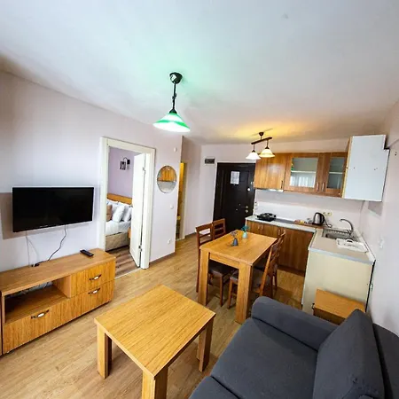 Aparthotel Three Apples Taksim