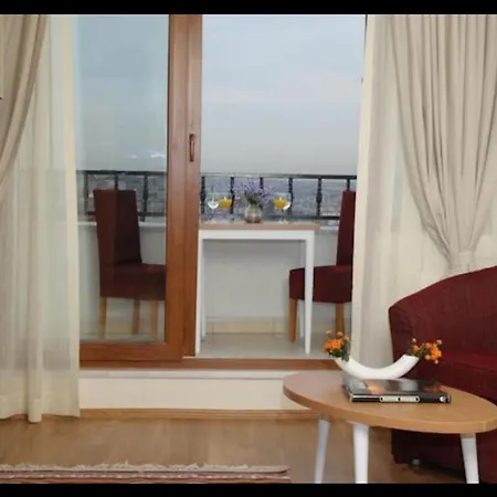 Three Apples Taksim Aparthotel