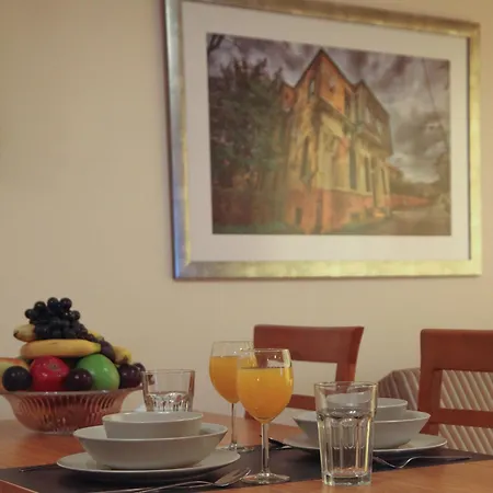 Three Apples Taksim Aparthotel 3*