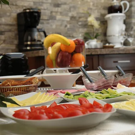Aparthotel Three Apples Taksim
