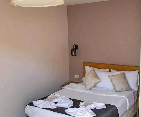 Three Apples Taksim Апарт-отель 3*