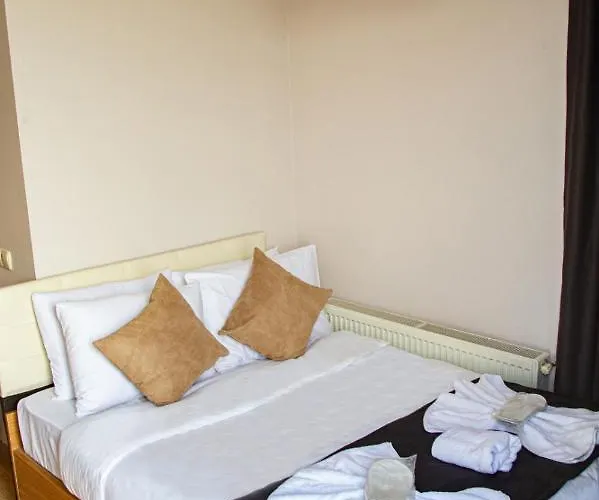 Three Apples Taksim Апарт-отель Стамбул