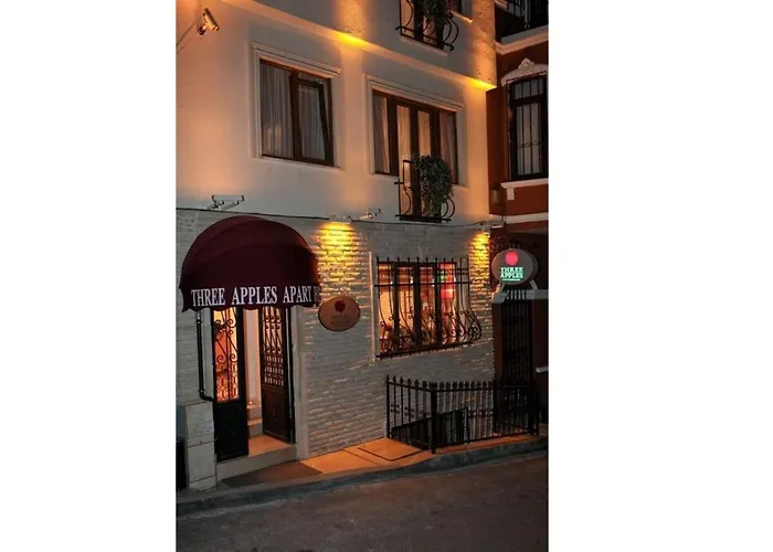 Апарт-отель Three Apples Taksim 3*