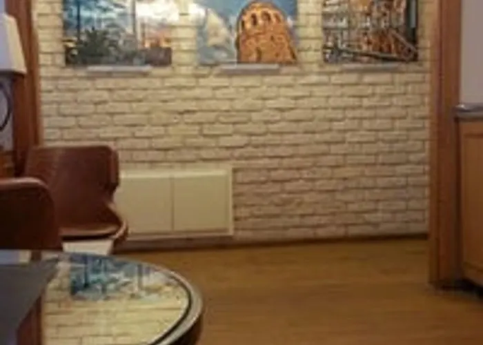 Three Apples Taksim 3*