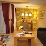 Three Apples Taksim Apartahotel 3*