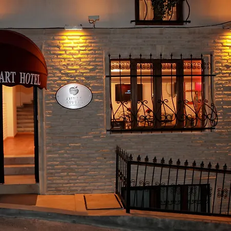 Апарт-отель Three Apples Taksim 3*