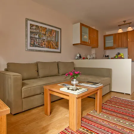 Three Apples Taksim Apartmanhotel